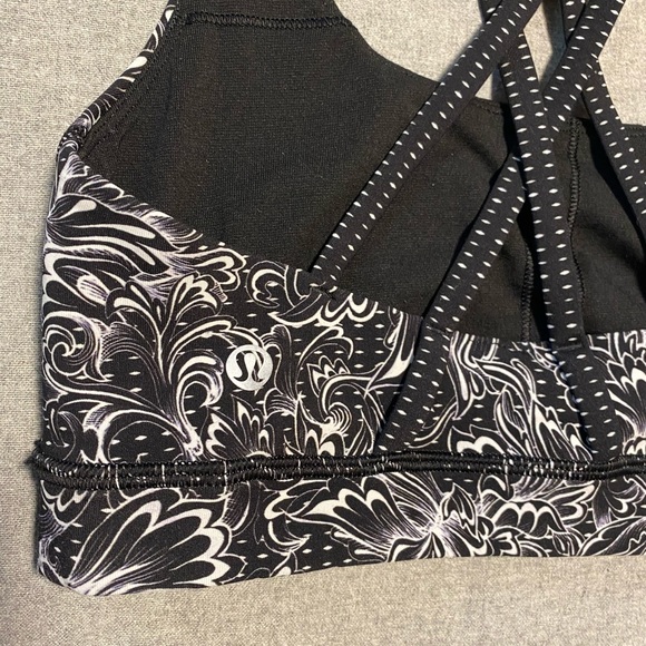 Lululemon energy bra 4 - Picture 3 of 6